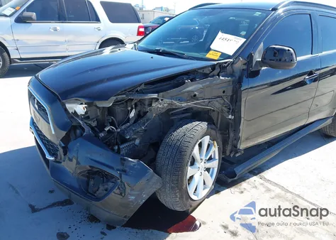 2014 Mitsubishi Outlander Sport Se z USA, uszkodzony, nr VIN 4A4AP4AU8EE022811